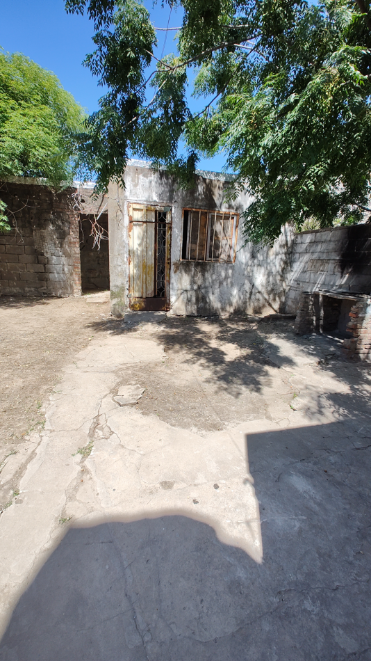 CASA 2 DORMITORIOS