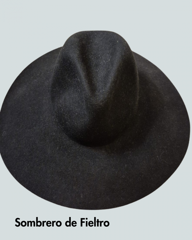 SUBASTA INDUMENTARIA 