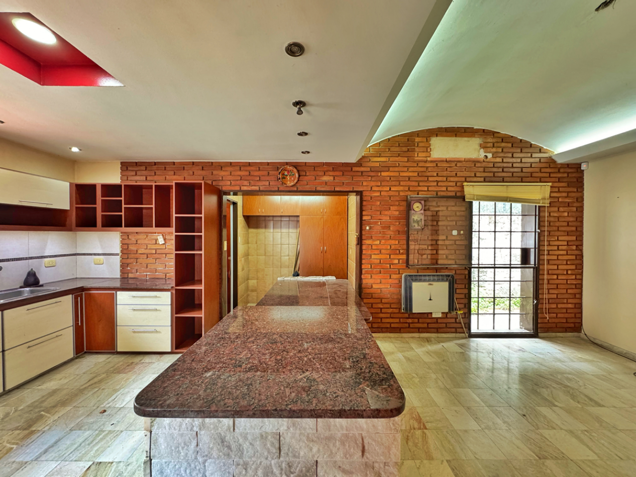 INMUEBLE POTENCIAL INSTITUCIONAL