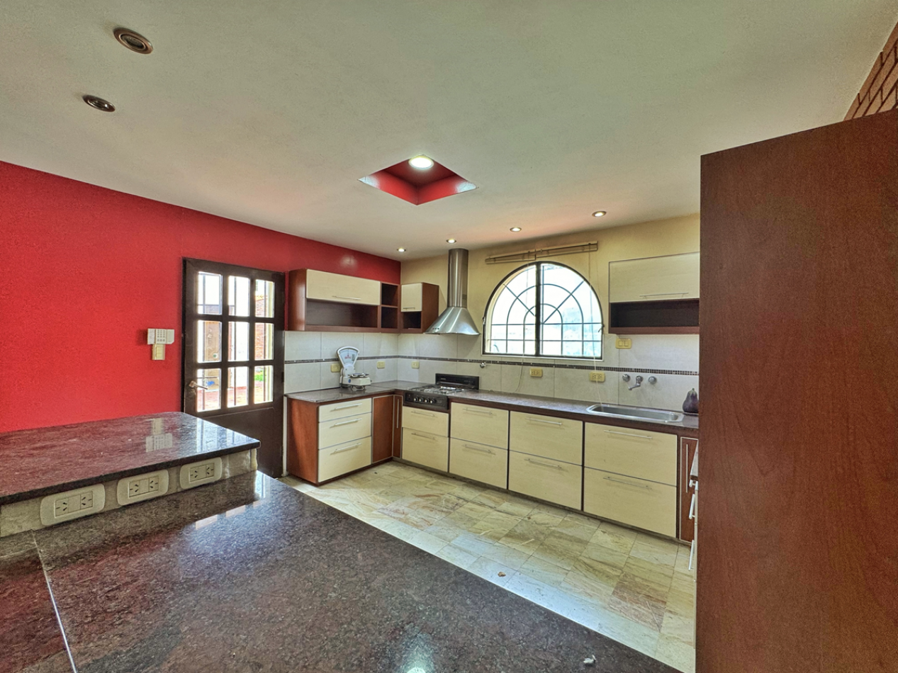 INMUEBLE POTENCIAL INSTITUCIONAL