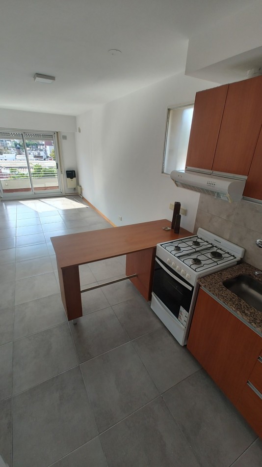 SEMIPISO - PICHINCHA